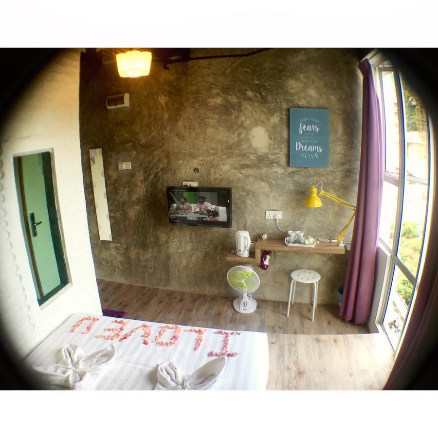 Hotel Flora Plus Cameron Highlands Buitenkant foto